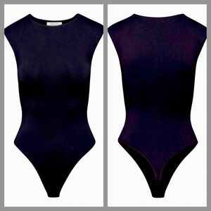 Babaton Aritzia Black Sleeveless Contour Shoulder Pad Bodysuit 2xs